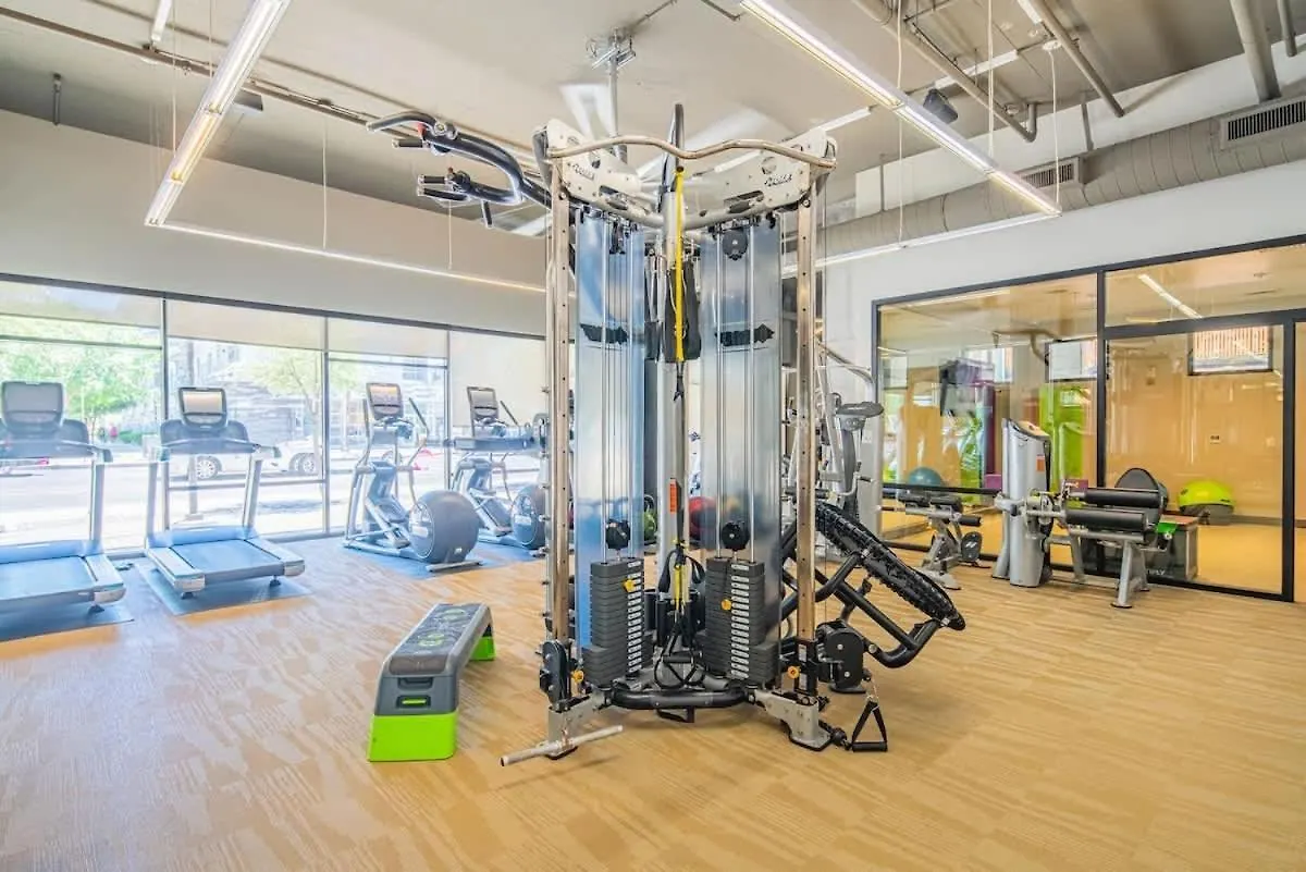 フェニックスUnique 1Bd - Dt Phx - Parking, Gym, Pool - Sleeps 6アパートメント 米国